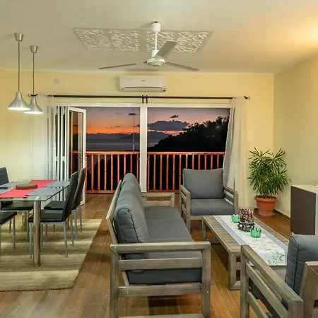 Glacis Heights Villa Exterior photo