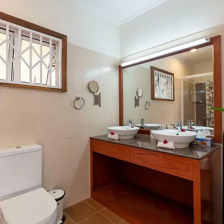 Glacis Heights Villa Exterior photo