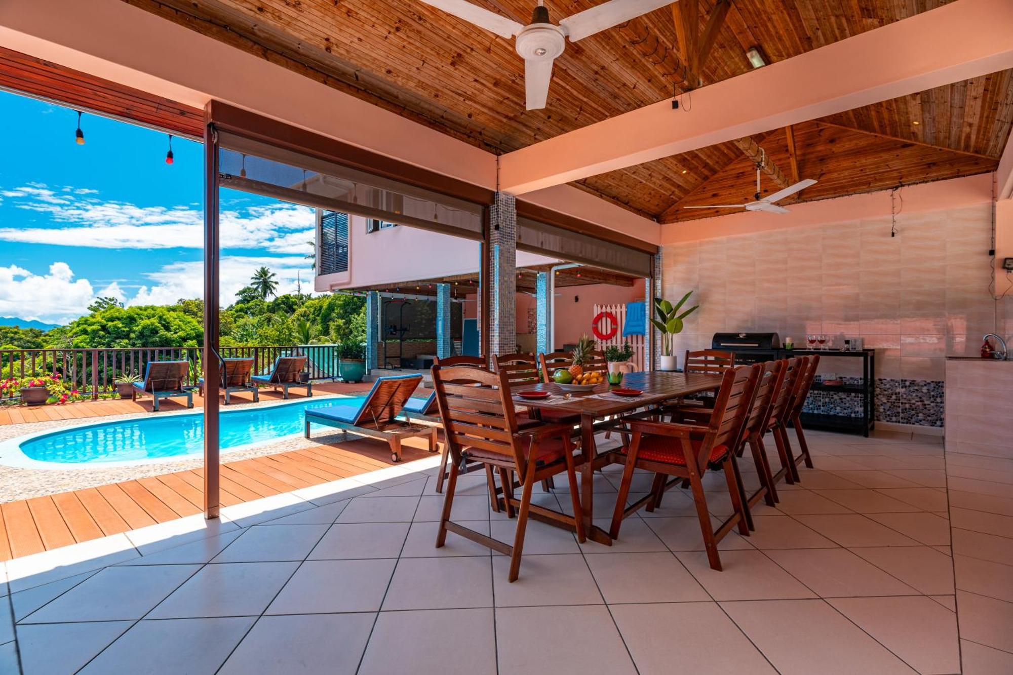 Glacis Heights 3*